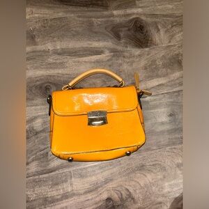 Orange leather hand purse 🧡🍑👛